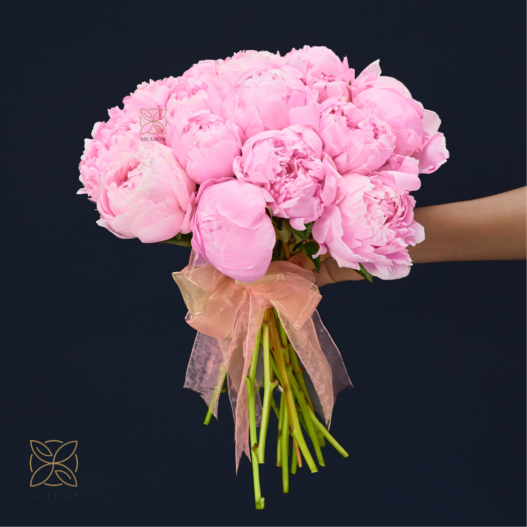 Elegant Pink Bouquet of Premium Peonies