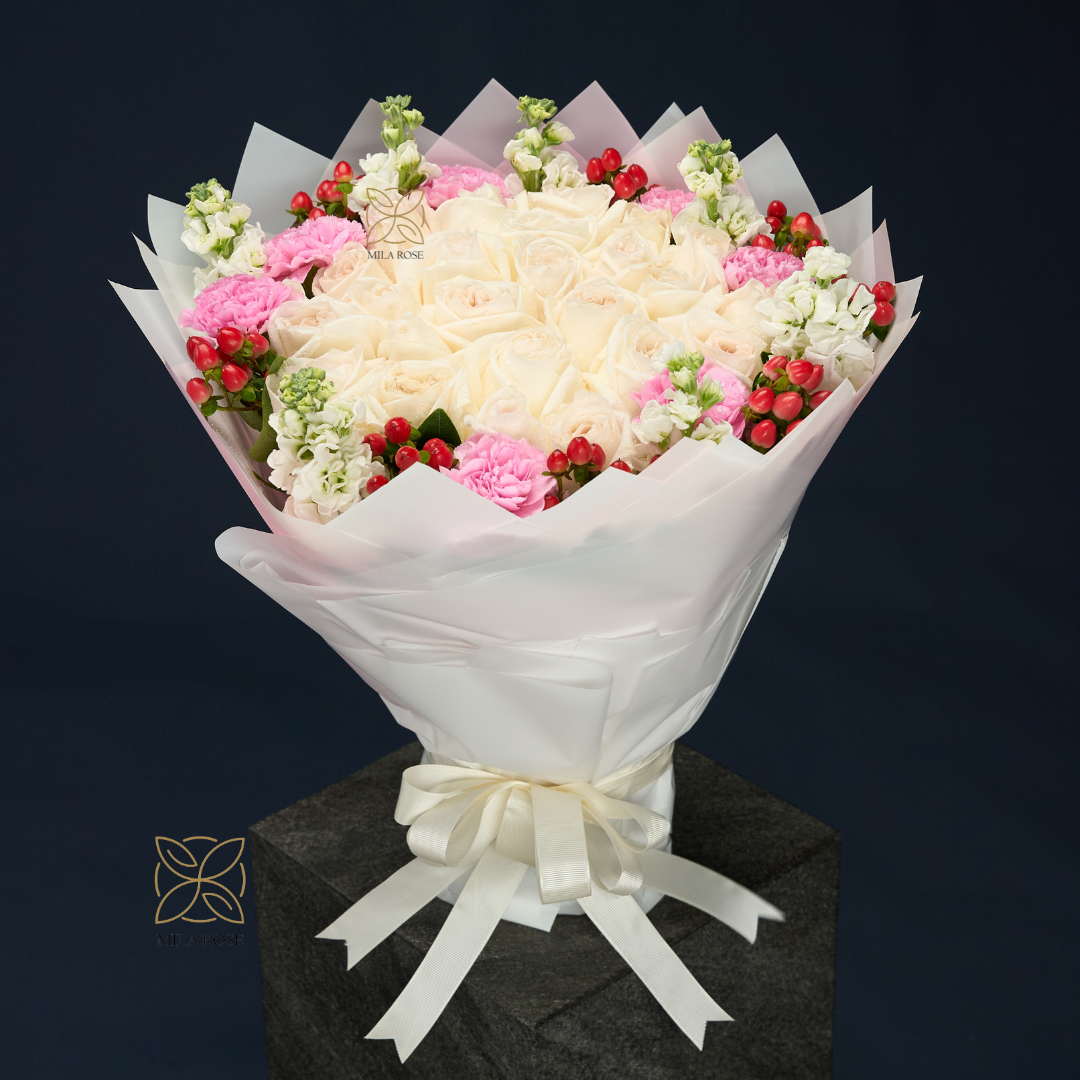 charming white roses bouquet