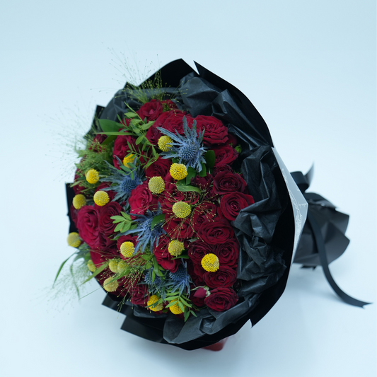 Red love rose bouquet