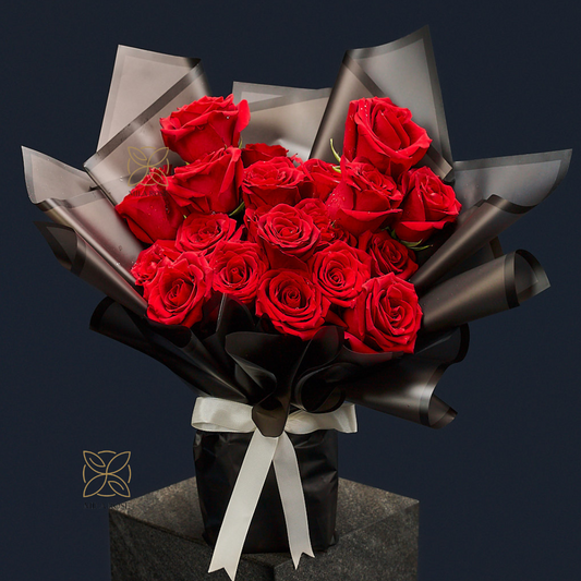 Red love rose bouquet
